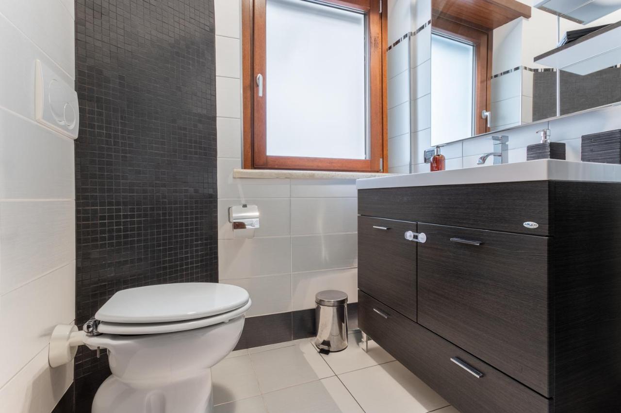 Naima Apartment San Pietro โรม ภายนอก รูปภาพ